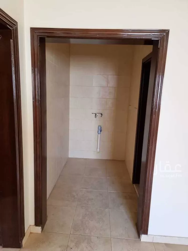 عمارة للبيع في شارع طلق ابن علي الحنفي, حي بنى حارثة, مدينة المدينة المنورة, منطقة المدينة المنورة صورة 2