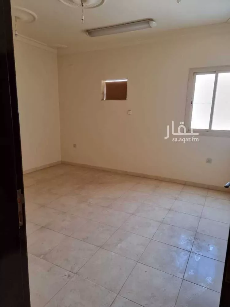 عمارة للبيع في شارع طلق ابن علي الحنفي, حي بنى حارثة, مدينة المدينة المنورة, منطقة المدينة المنورة 9