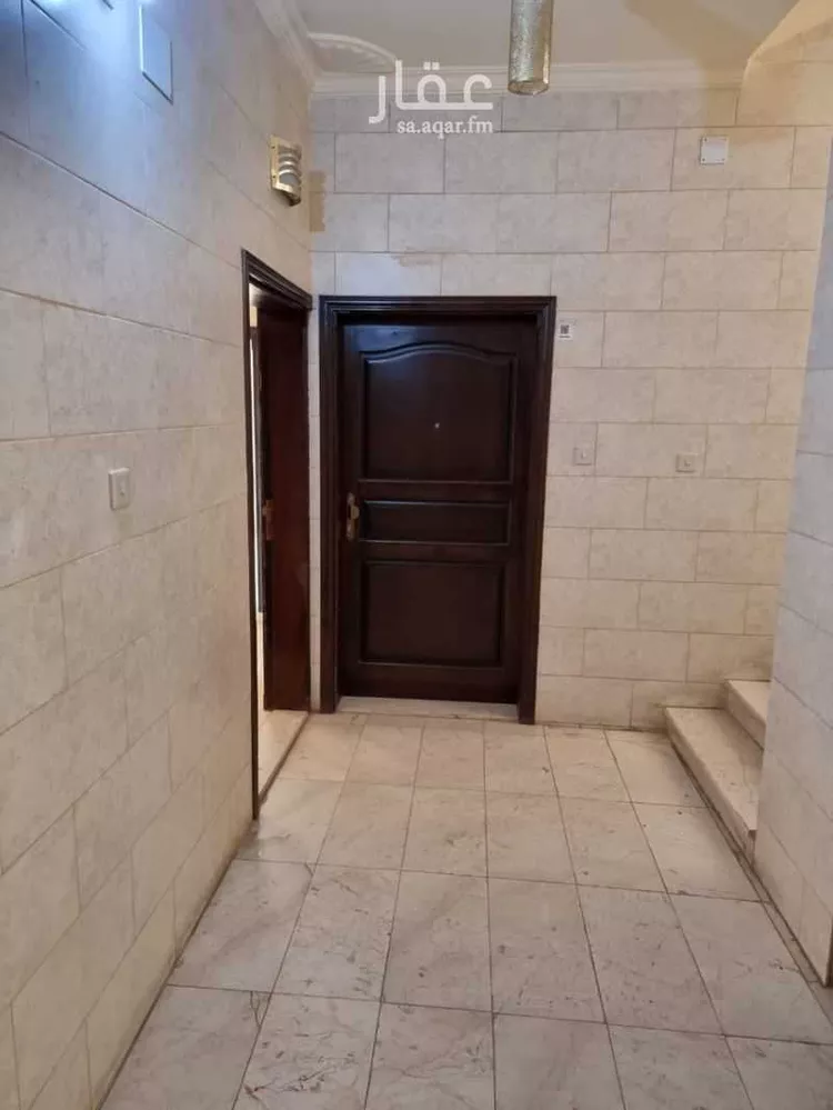 عمارة للبيع في شارع طلق ابن علي الحنفي, حي بنى حارثة, مدينة المدينة المنورة, منطقة المدينة المنورة 16