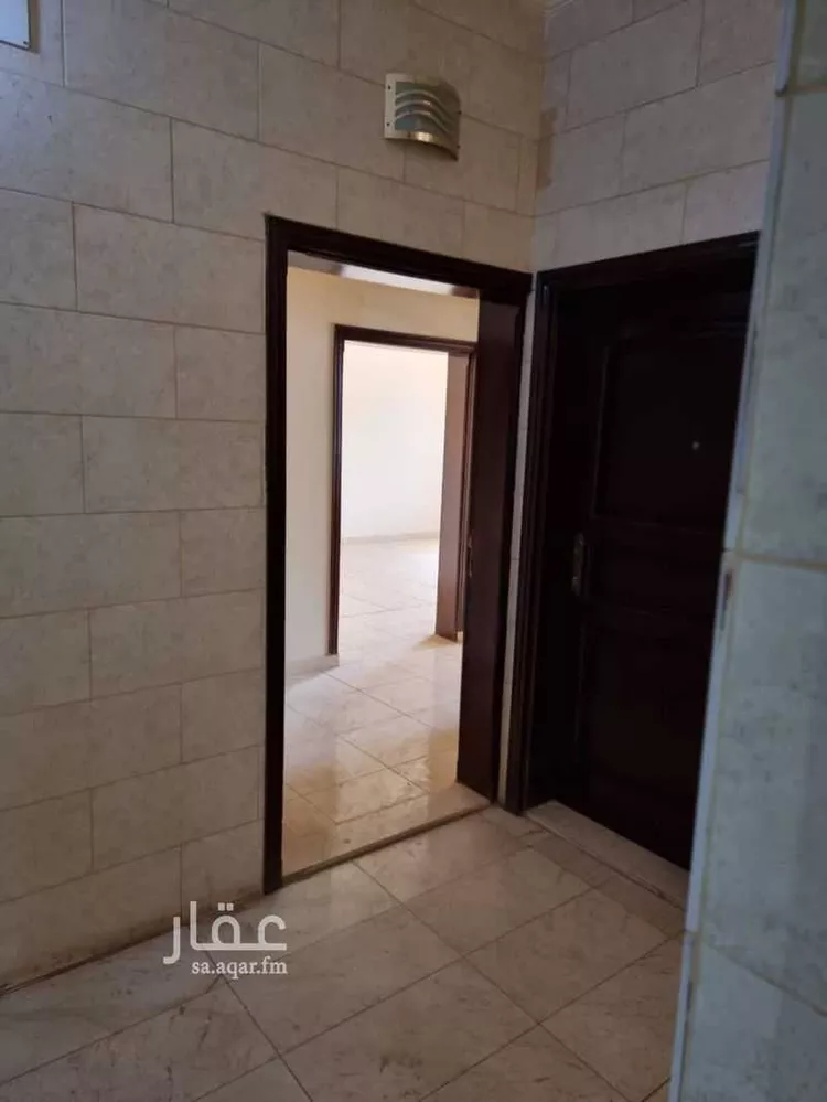 عمارة للبيع في شارع طلق ابن علي الحنفي, حي بنى حارثة, مدينة المدينة المنورة, منطقة المدينة المنورة 26