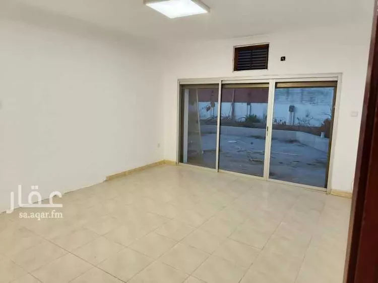 فيلا للإيجار في شارع نور الدين بن الصباغ ، حي الامير فواز الجنوبى ، جدة ، جدة