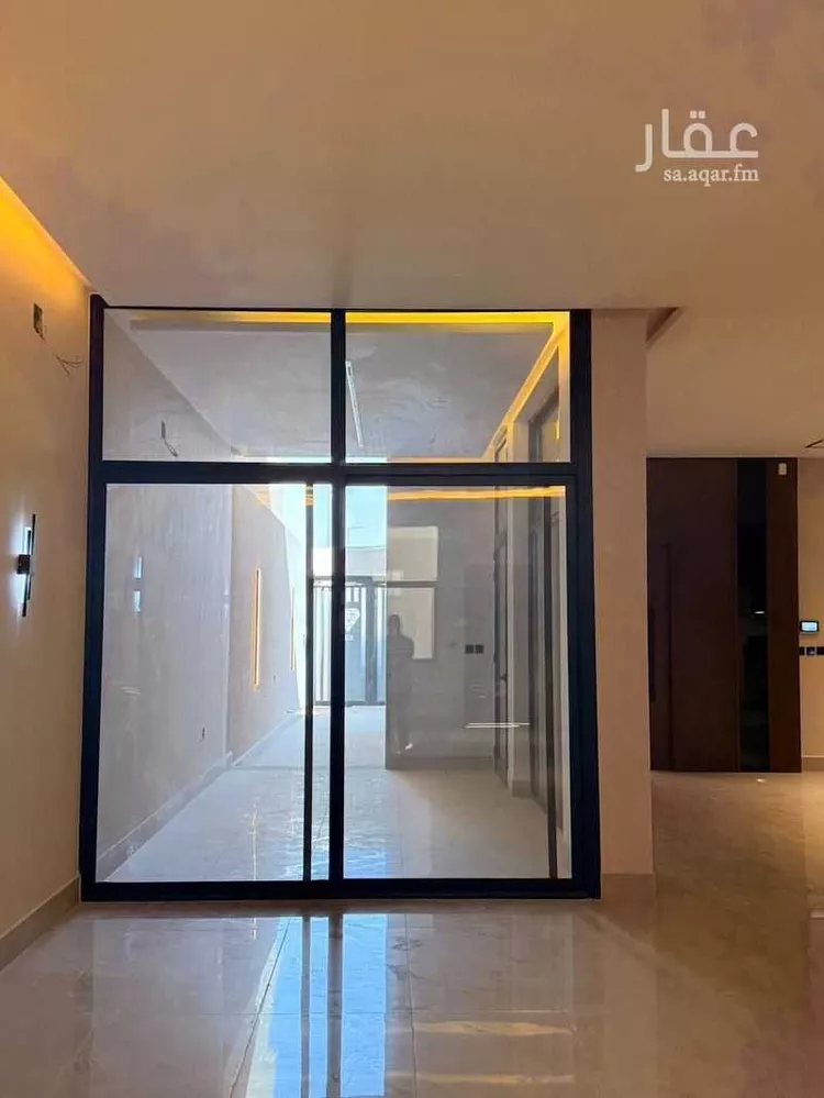 فيلا للبيع في شارع الطيفة, حي الخليج, مدينة الرياض, منطقة الرياض 11