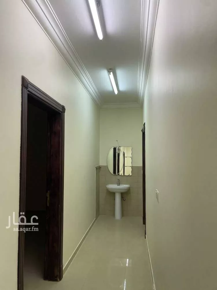 شقة للإيجار في شارع طيبة ، حي ظهرة لبن ، الرياض ، منطقة الرياض صورة 2