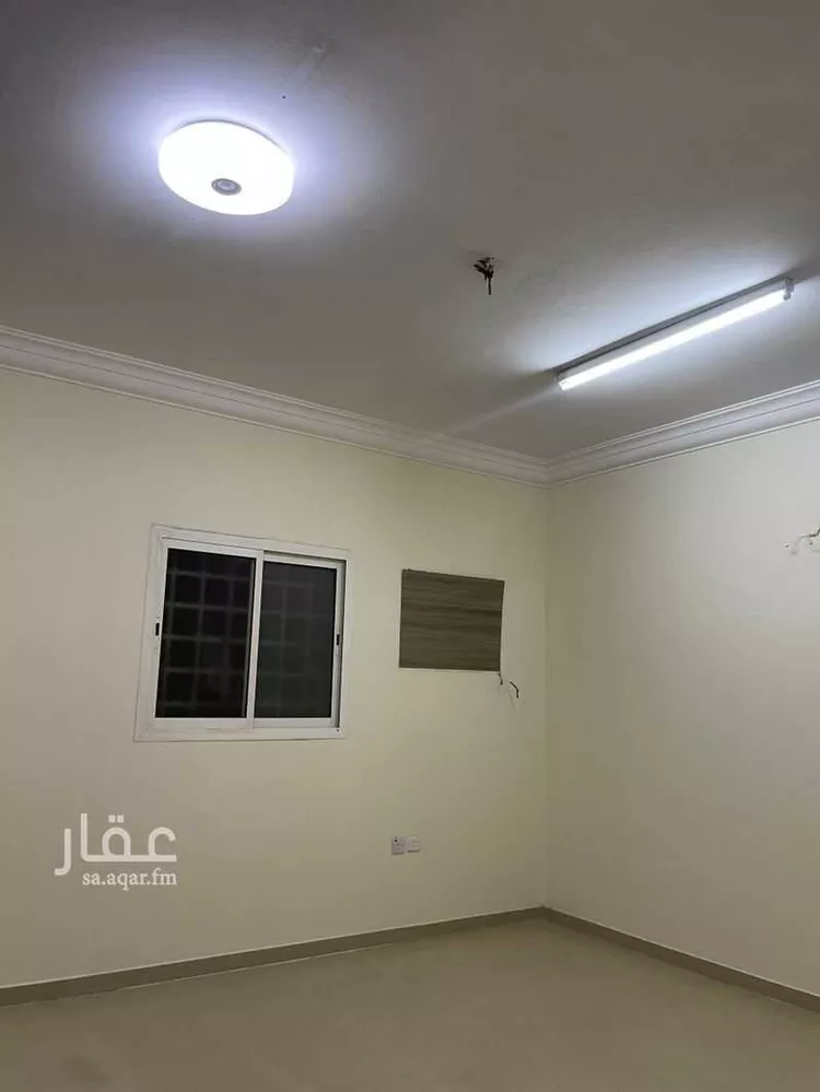 شقة للإيجار في شارع طيبة ، حي ظهرة لبن ، الرياض ، منطقة الرياض