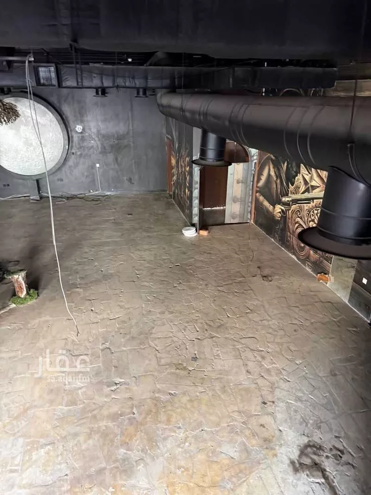 محل للإيجار في شارع الشيخ حسن بن حسين بن علي, حي الحمراء, مدينة الرياض, منطقة الرياض صورة 5