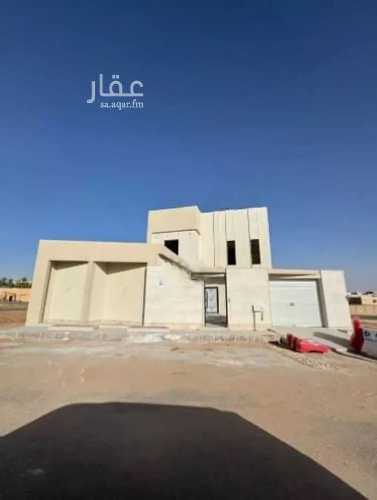 فيلا للبيع في شارع احمد بن محمد الذهبي, حي العليا, مدينة عنيزه, منطقة القصيم