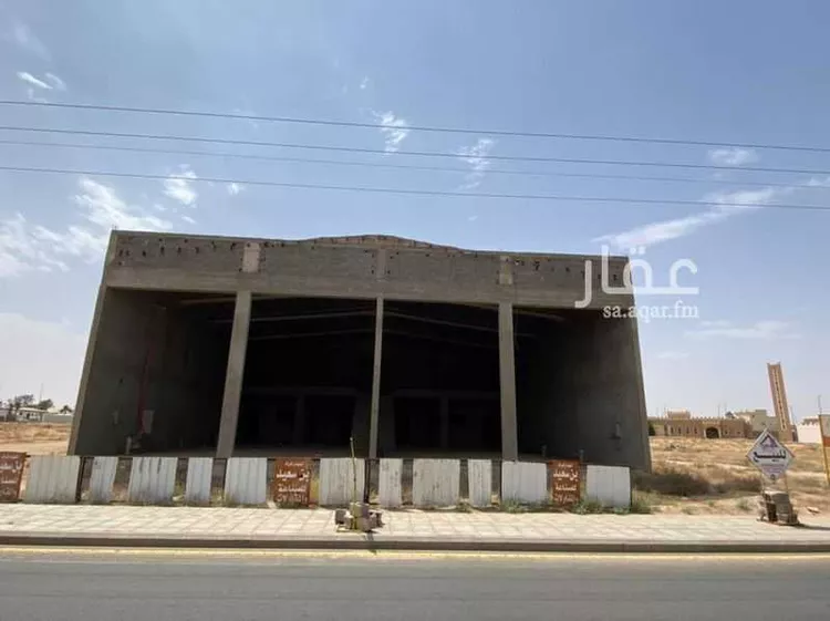 محل للبيع في شارع ابو بكر الصديق , حي المصيف, مدينة عنيزه, منطقة القصيم صورة 2