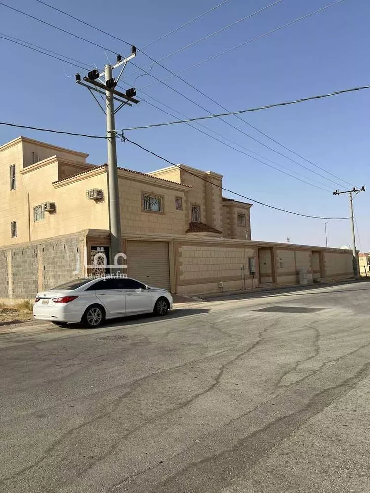 فيلا للبيع في شارع عمرو بن عثمان بن كعب بن سعد, حي الملك خالد, مدينة عنيزه, منطقة القصيم