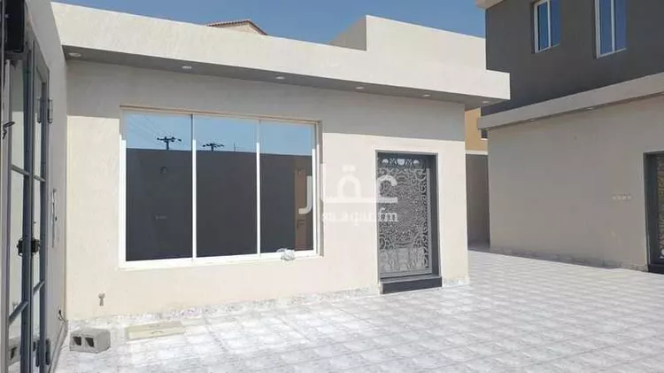 فيلا للبيع في شارع محمد, حي حي ج7, مدينة حريملاء, منطقة الرياض صورة 3