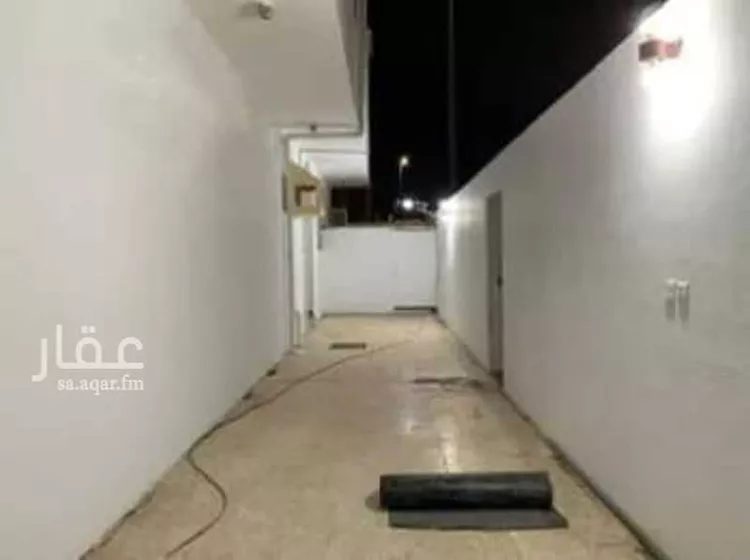 فيلا للبيع في شارع منقذ بن سلمى بن مالك, حي أبوبريقاء, مدينة المدينه المنوره, منطقة المدينة المنورة صورة 2