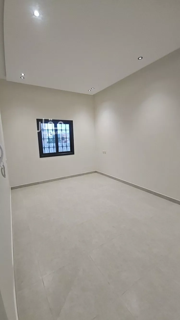 Floor for Rent in Riyadh Al Khaleej