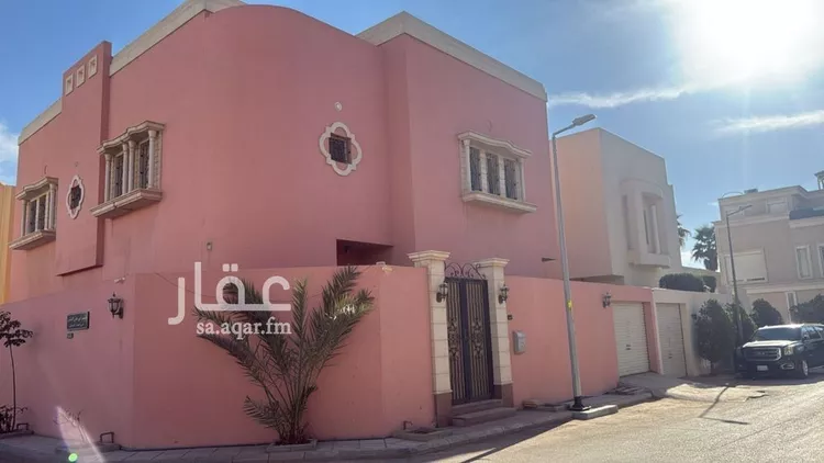 فيلا للبيع في شارع حابس بن ربيعة, حي المعذر الشمالي, مدينة الرياض, منطقة الرياض صورة 2