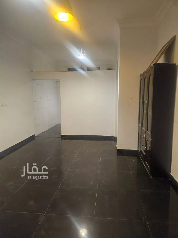 مكتب تجاري للإيجار في شارع الأمير بندر بن عبدالعزيز, حي الخليج, مدينة الرياض, منطقة الرياض صورة 4