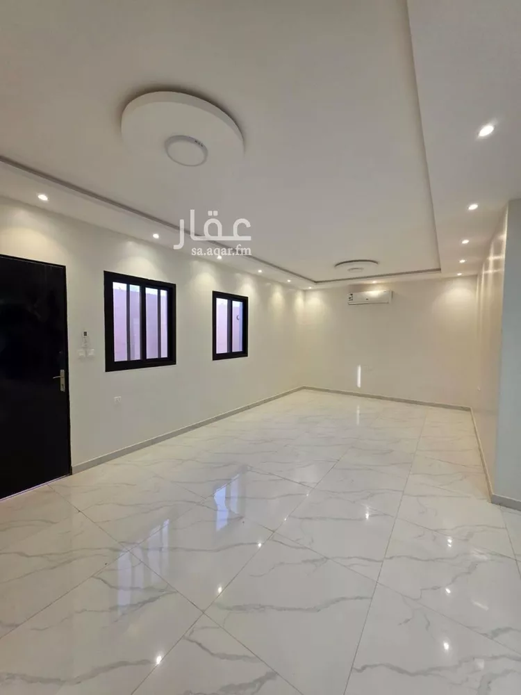 فيلا للإيجار في شارع شلال, حي النهضة, مدينة الرياض, منطقة الرياض صورة 2