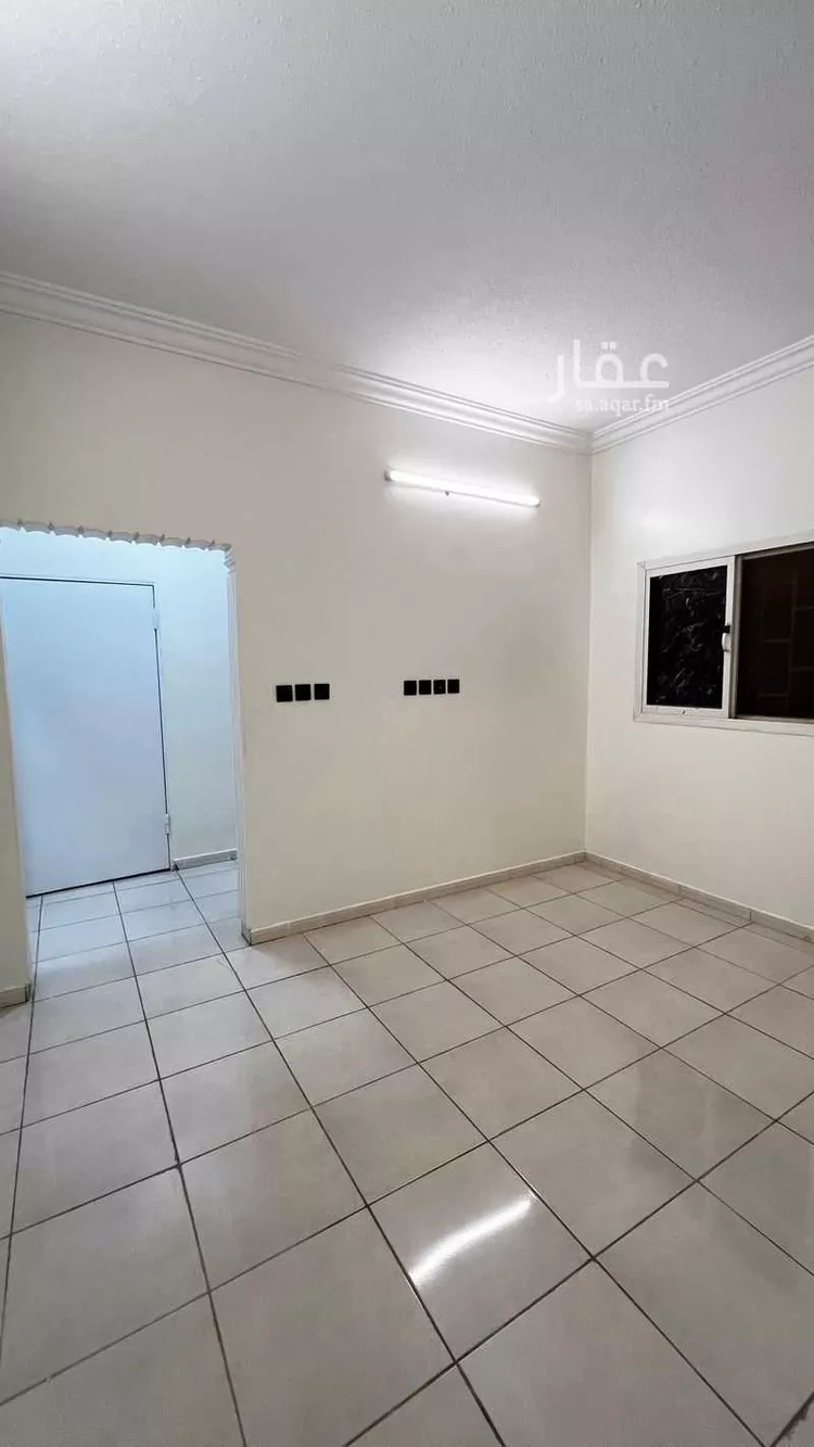 شقة للإيجار في شارع ابن الزبير الغرناطي ، حي الرمال ، الرياض ، منطقة الرياض