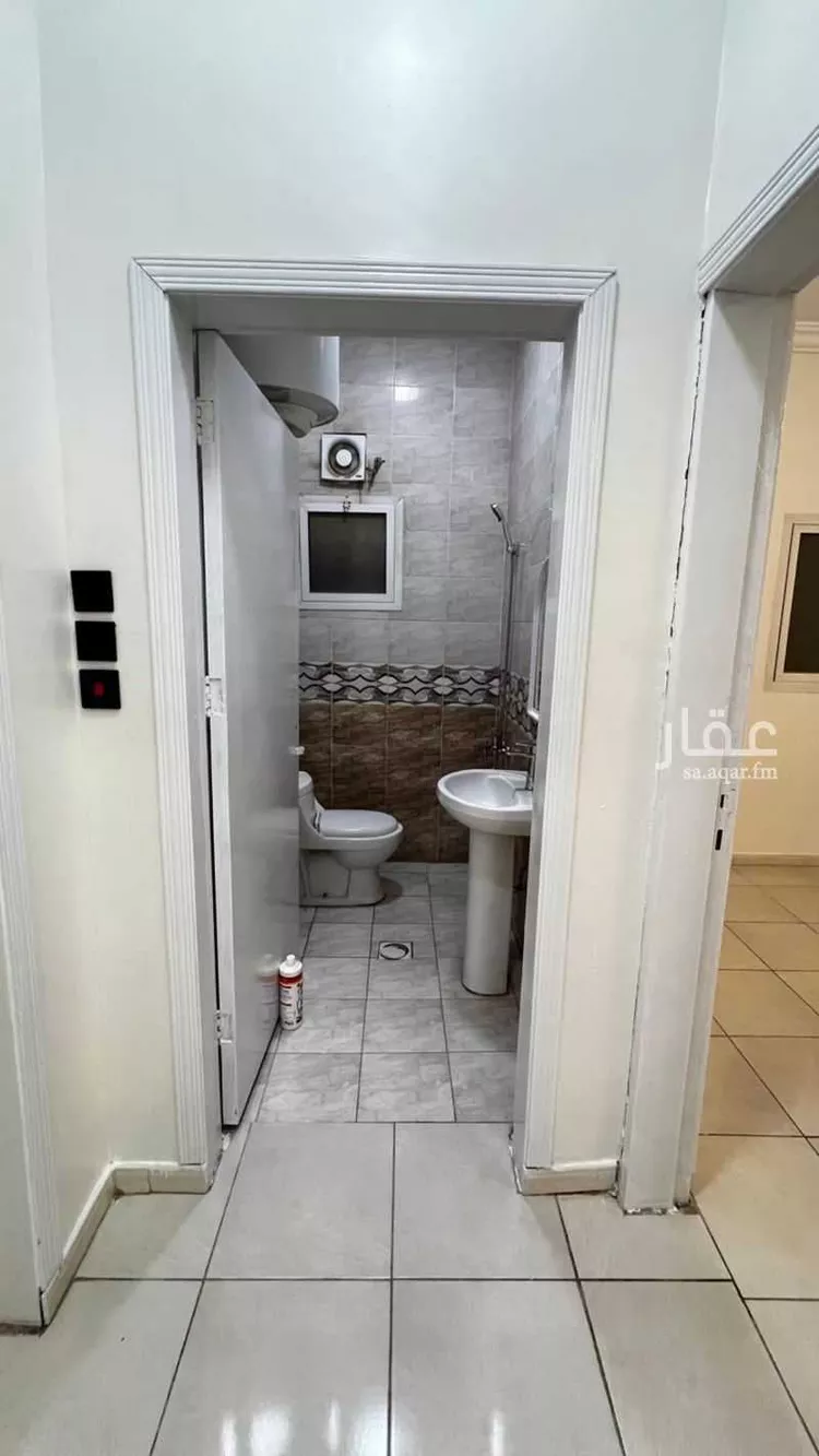 شقة للإيجار في شارع ابن الزبير الغرناطي ، حي الرمال ، الرياض ، منطقة الرياض صورة 4