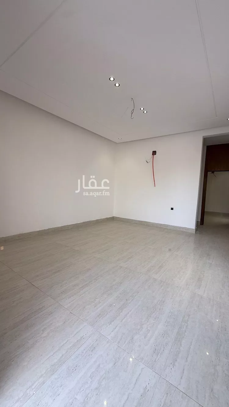 Floor for Sale in Riyadh Tuwaiq صورة 4