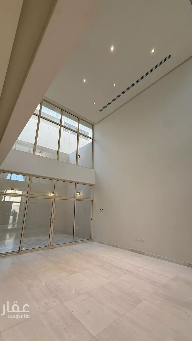 Villa for Sale in Riyadh Al Mahdiyah صورة 5