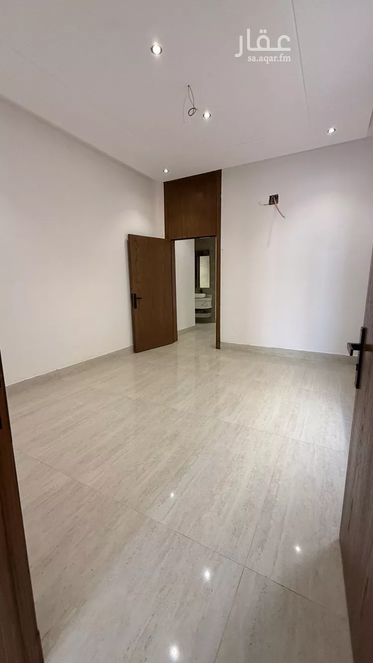 Floor for Sale in Riyadh Tuwaiq صورة 5