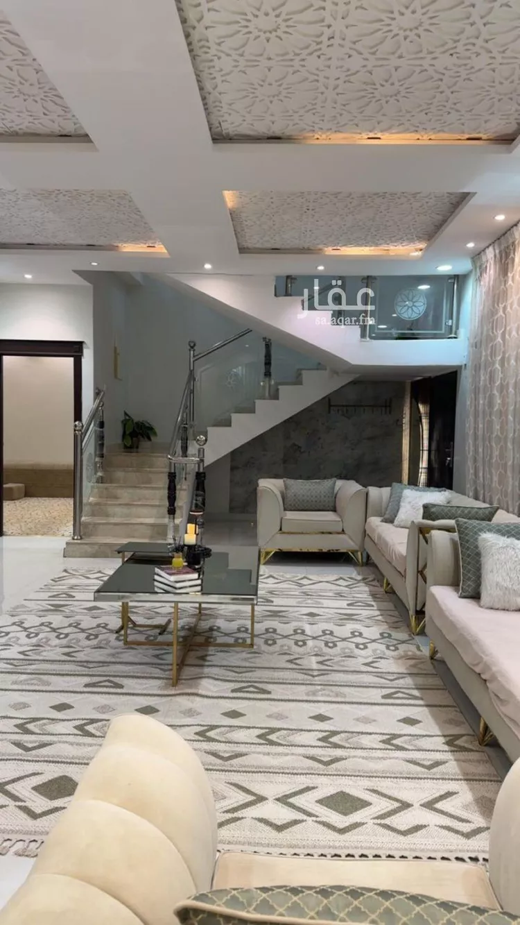 فيلا للبيع في شارع منصور الكازروني, حي طويق, مدينة الرياض, منطقة الرياض صورة 4