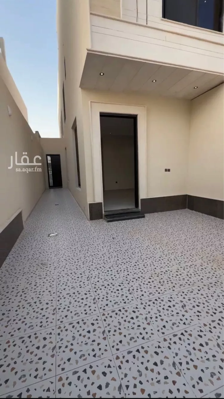 فيلا للبيع في شارع القاسم بن عبدالواحد, حي طويق, مدينة الرياض, منطقة الرياض