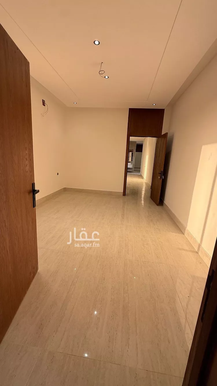 دور للبيع في شارع ابن عمر القرشي, حي طويق, مدينة الرياض, منطقة الرياض صورة 4