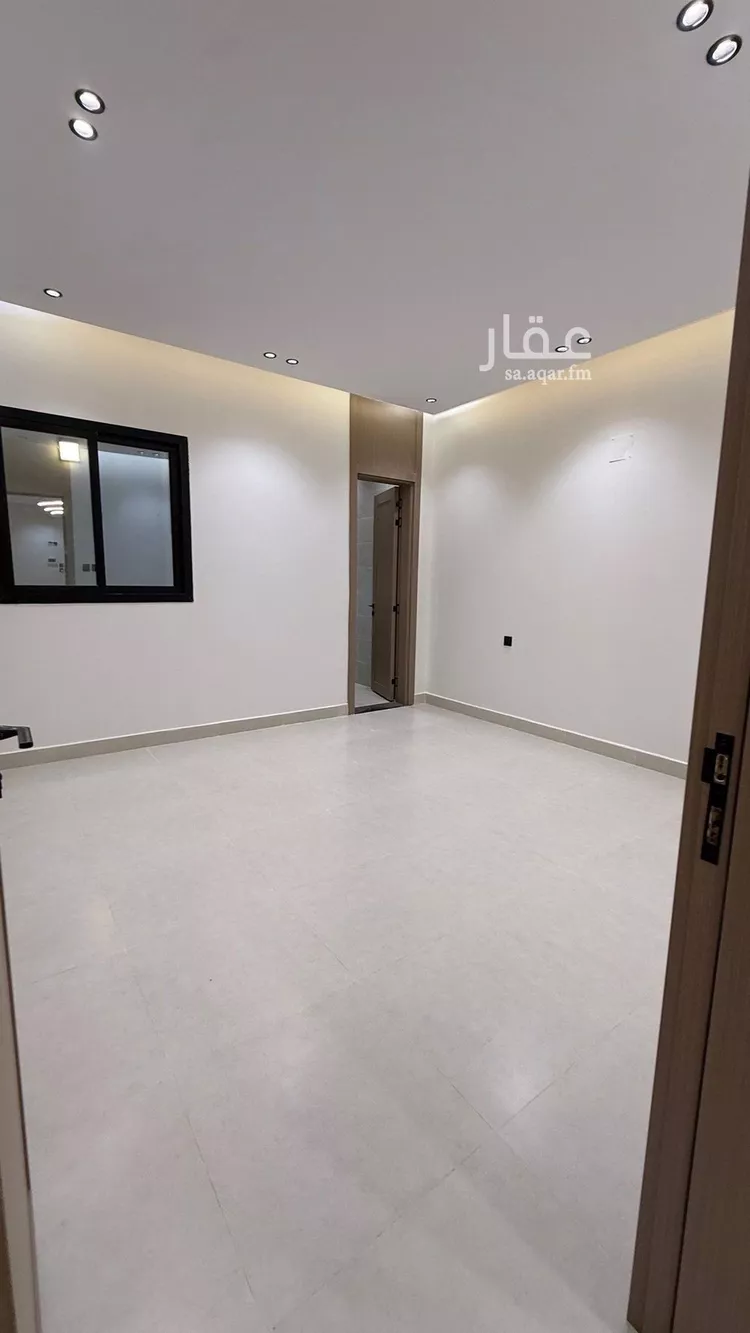 فيلا للبيع في شارع القاسم بن عبدالواحد, حي طويق, مدينة الرياض, منطقة الرياض 8