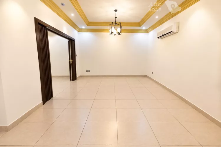 مجمع للإيجار في شارع الشيخ عبدالله المخضوب, حي الفلاح, مدينة الرياض, منطقة الرياض 7