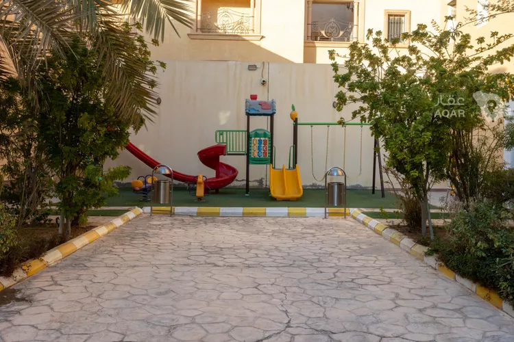 مجمع للإيجار في شارع الشيخ عبدالله المخضوب, حي الفلاح, مدينة الرياض, منطقة الرياض 17