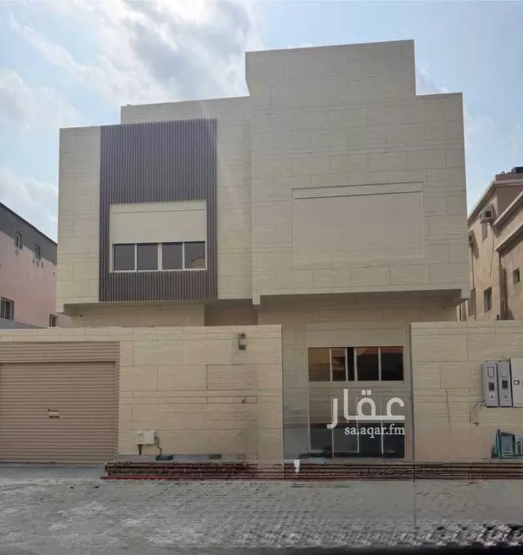 Building for Sale in Jeddah Al Basateen صورة 2
