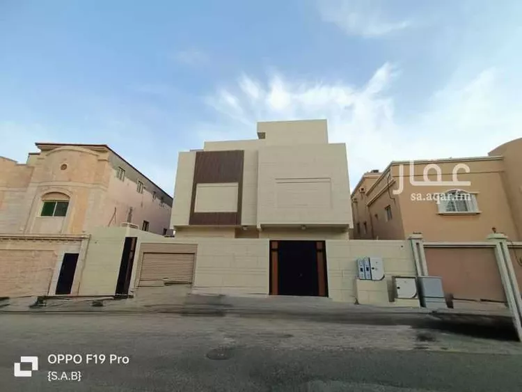 Building for Sale in Jeddah Al Basateen صورة 4