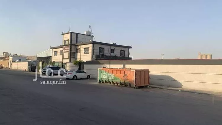 مستودع للبيع في شارع ابن قاسم, حي العزيزية, مدينة الرياض, منطقة الرياض صورة 5