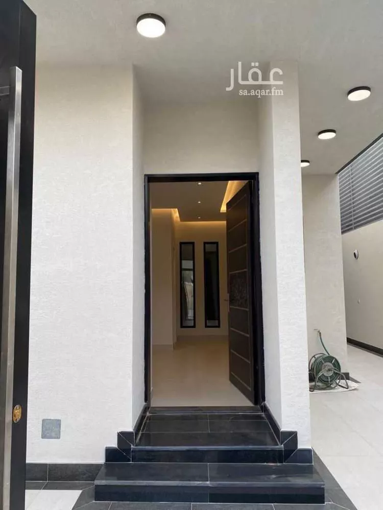 فيلا للإيجار في شارع الرقيبة, حي الربوة, مدينة الرياض, منطقة الرياض