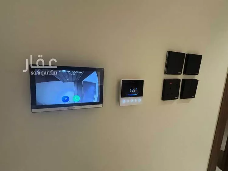 عمارة للبيع في شارع الميدان بن صخر, حي الربوة, مدينة الرياض, منطقة الرياض 13