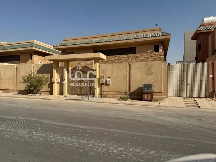 فيلا للبيع في شارع ابن الوراق, حي الربوة, مدينة الرياض, منطقة الرياض