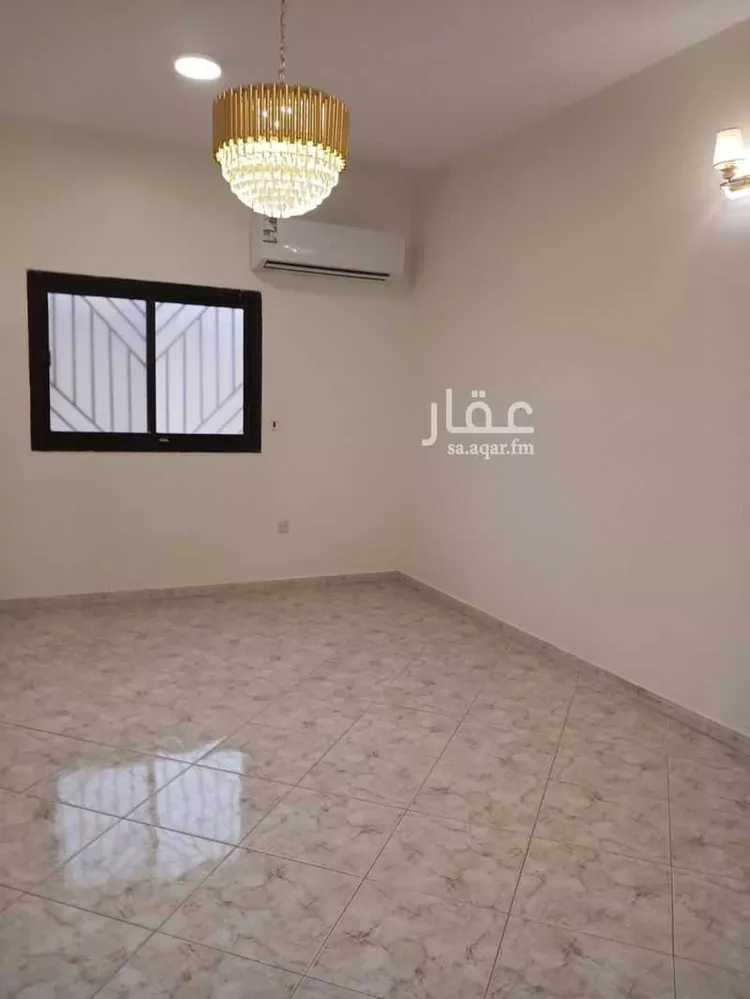 فيلا للإيجار في شارع أبي بكر بن مكارم, حي الربوة, مدينة الرياض, منطقة الرياض صورة 4