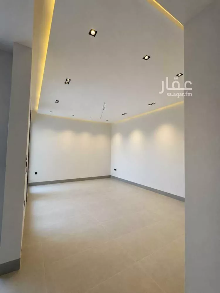 فيلا للبيع في شارع الغريبة, حي الربوة, مدينة الرياض, منطقة الرياض صورة 5