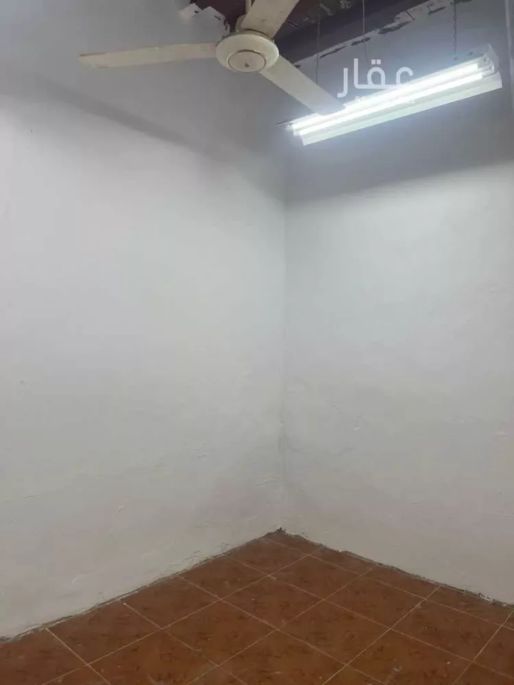 فيلا للإيجار في شارع غنام, حي الجرادية, مدينة الرياض, منطقة الرياض صورة 5