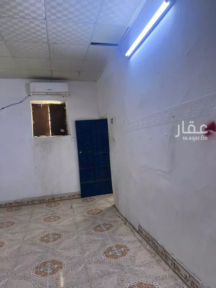 فيلا للإيجار في شارع غنام, حي الجرادية, مدينة الرياض, منطقة الرياض صورة 2