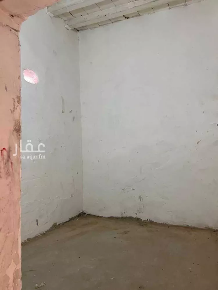 دور للبيع في شارع عبدالملك السلمي, حي البديعة, مدينة الرياض, منطقة الرياض 1 صورة