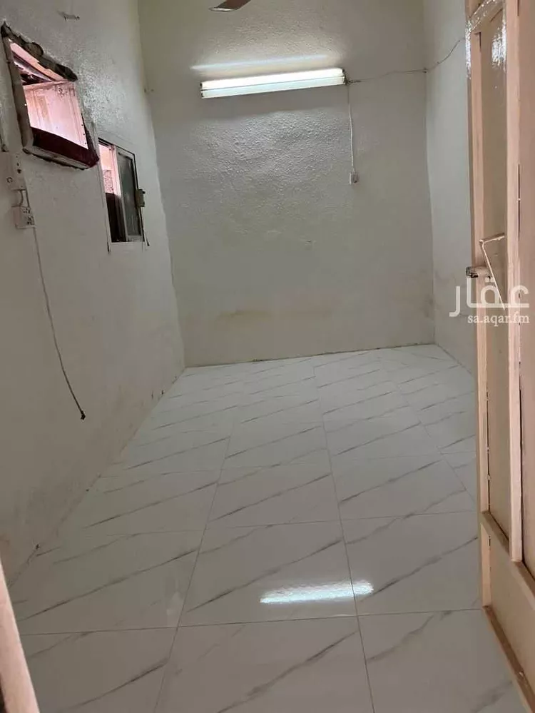 فيلا للبيع في شارع عبدالمحسن الفرم, حي البديعة, مدينة الرياض, منطقة الرياض صورة 2