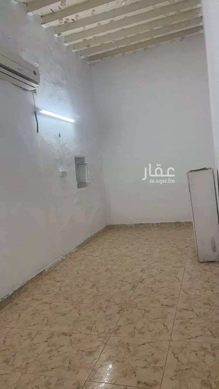 فيلا للإيجار في شارع البلبسي, حي الجرادية, مدينة الرياض, منطقة الرياض صورة 2