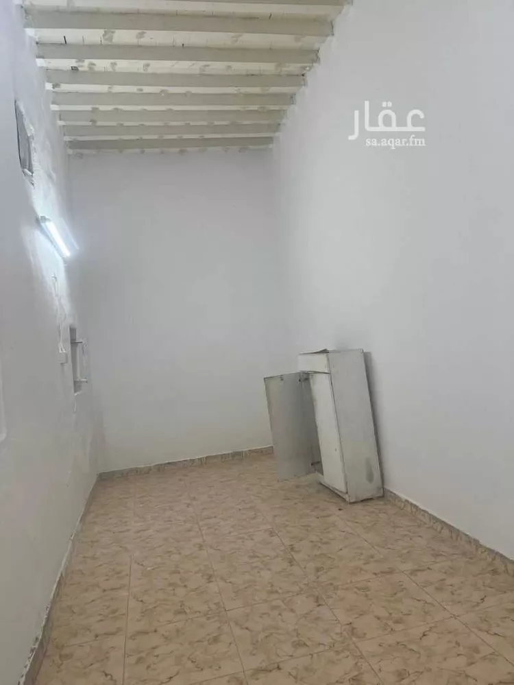 فيلا للإيجار في شارع غنام, حي الجرادية, مدينة الرياض, منطقة الرياض صورة 3