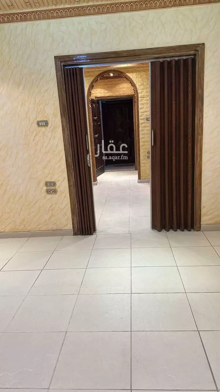 شقة للإيجار في شارع طريق المدينة المنورة, حي الشرفية, مدينة جدة, منطقة مكة المكرمة