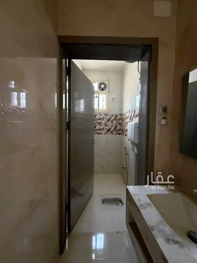 شقة للبيع في شارع الصوامع 10, حي الصوامع, مدينة أحد رفيدة, منطقة عسير 8