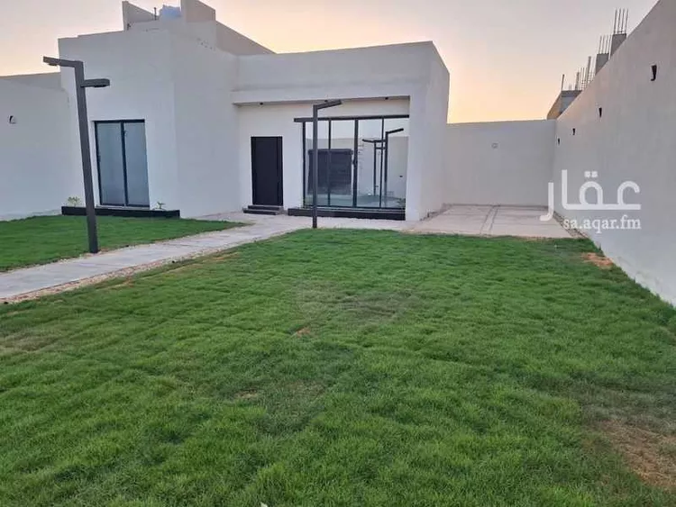 فيلا للبيع في شارع حاضرة بريدة, حي شمال شرق بريدة, مدينة بريدة, منطقة القصيم صورة 2