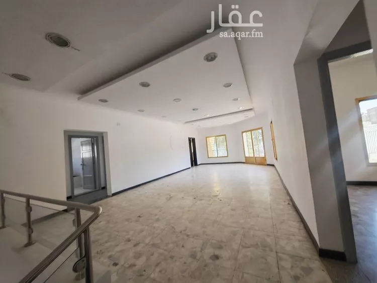 فيلا للإيجار في شارع صفي الدين الحلي, حي الروضة, مدينة جدة, منطقة مكة المكرمة 9