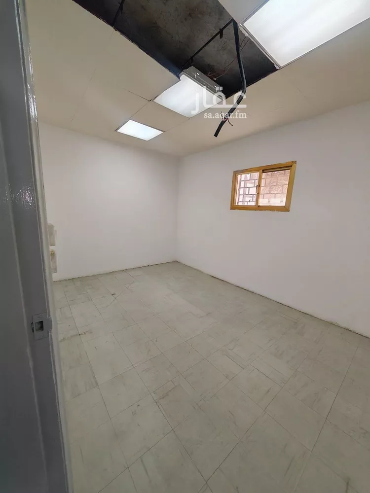 فيلا للإيجار في شارع صفي الدين الحلي, حي الروضة, مدينة جدة, منطقة مكة المكرمة صورة 3