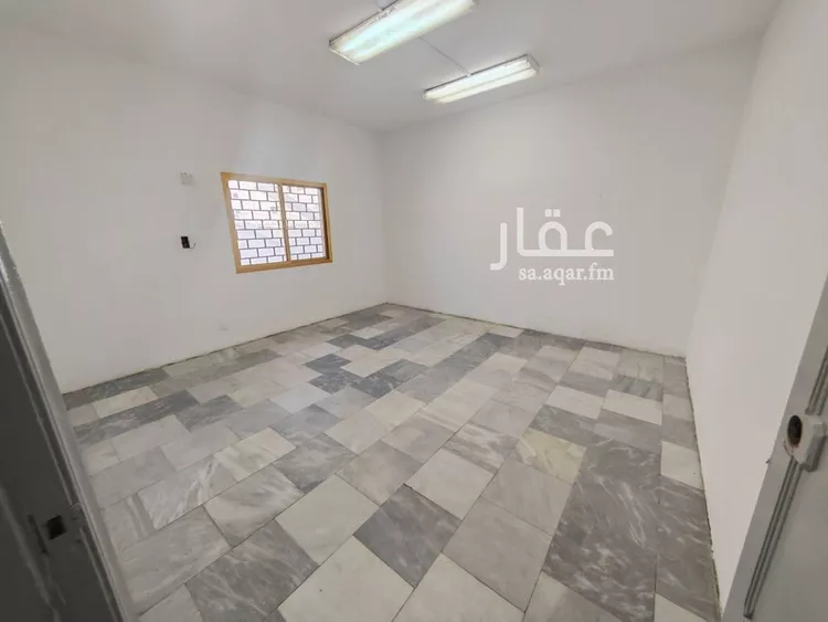 فيلا للإيجار في شارع صفي الدين الحلي, حي الروضة, مدينة جدة, منطقة مكة المكرمة 13