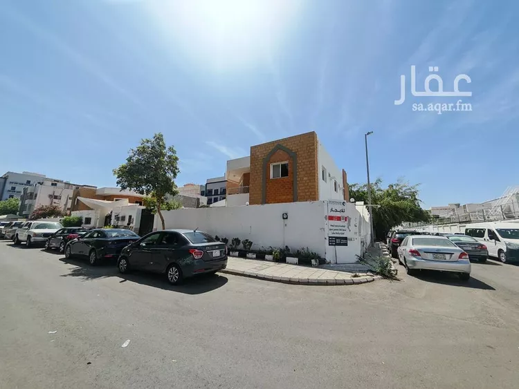 فيلا للإيجار في شارع صفي الدين الحلي, حي الروضة, مدينة جدة, منطقة مكة المكرمة 18